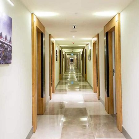 Sea View Apart-Hotel Orbi Twin Towers 1413 Batum Dış mekan fotoğraf
