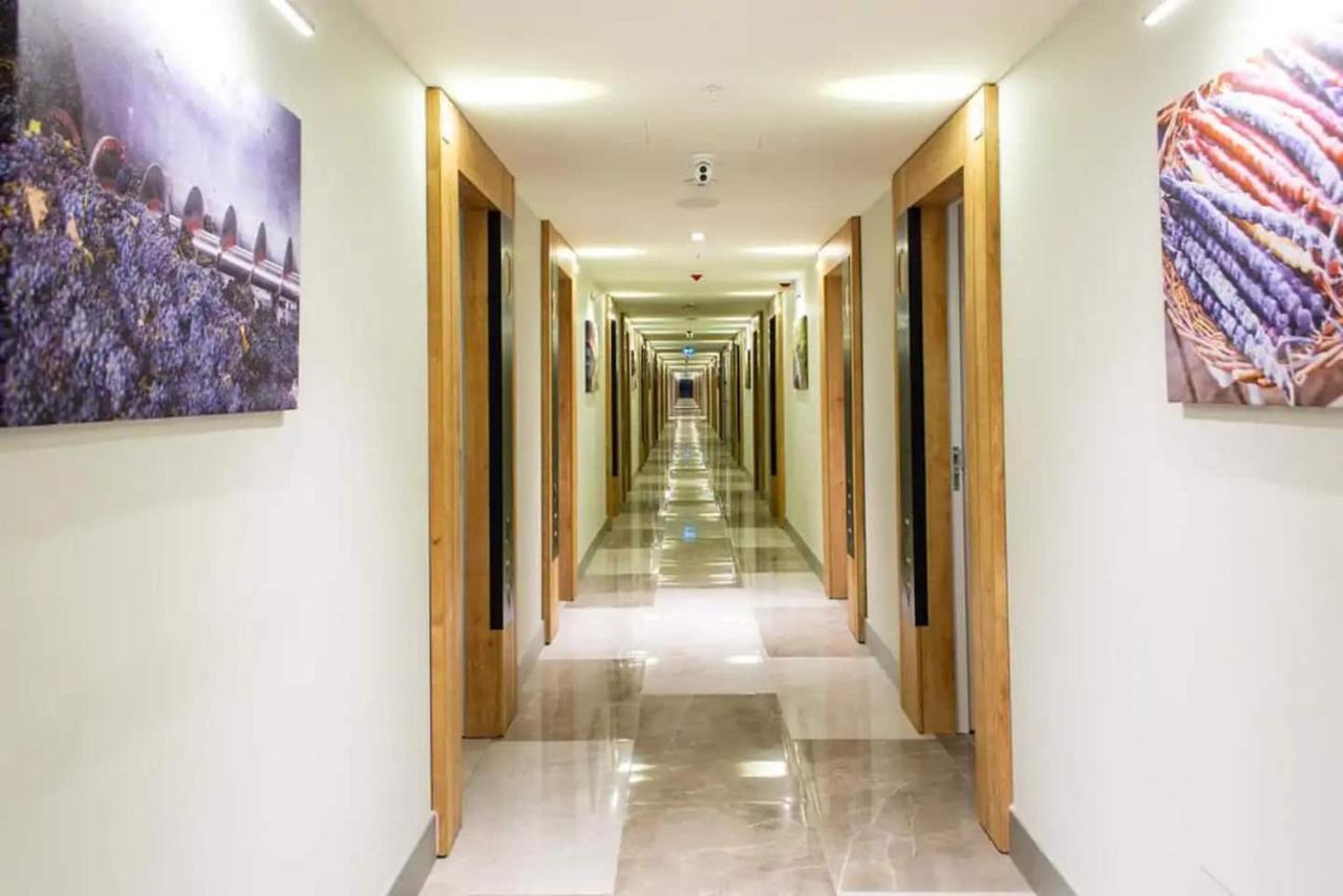 Sea View Apart-Hotel Orbi Twin Towers 1413 Batum Dış mekan fotoğraf